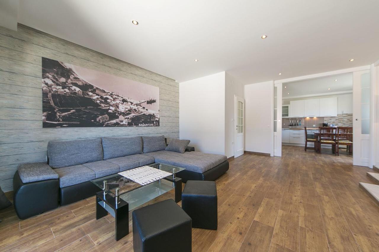 Apartments Sanja Baška Voda Zewnętrze zdjęcie