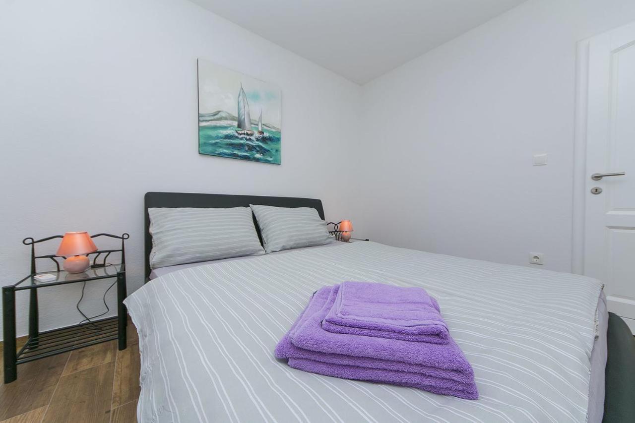 Apartments Sanja Baška Voda Zewnętrze zdjęcie